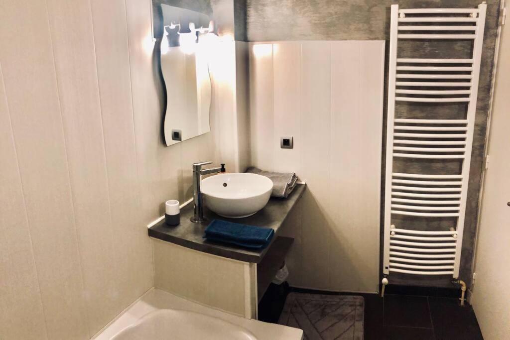 F3 - Neuf - 4/6 P - Lits King Size - Wifi - Cour Διαμέρισμα Le Puy-en-Velay Εξωτερικό φωτογραφία